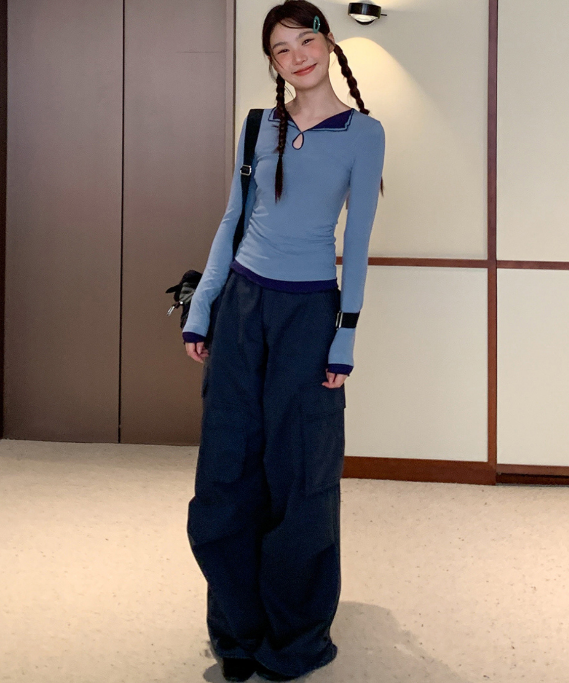 ドローコード付きワイドカーゴパンツ