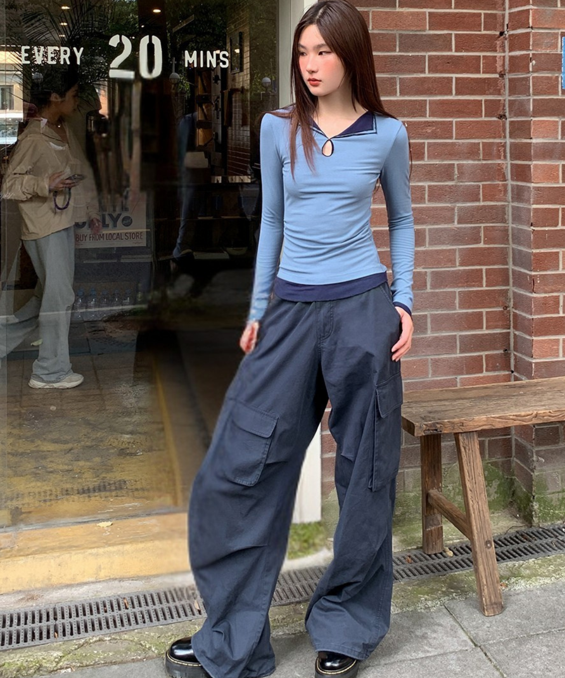 ドローコード付きワイドカーゴパンツ