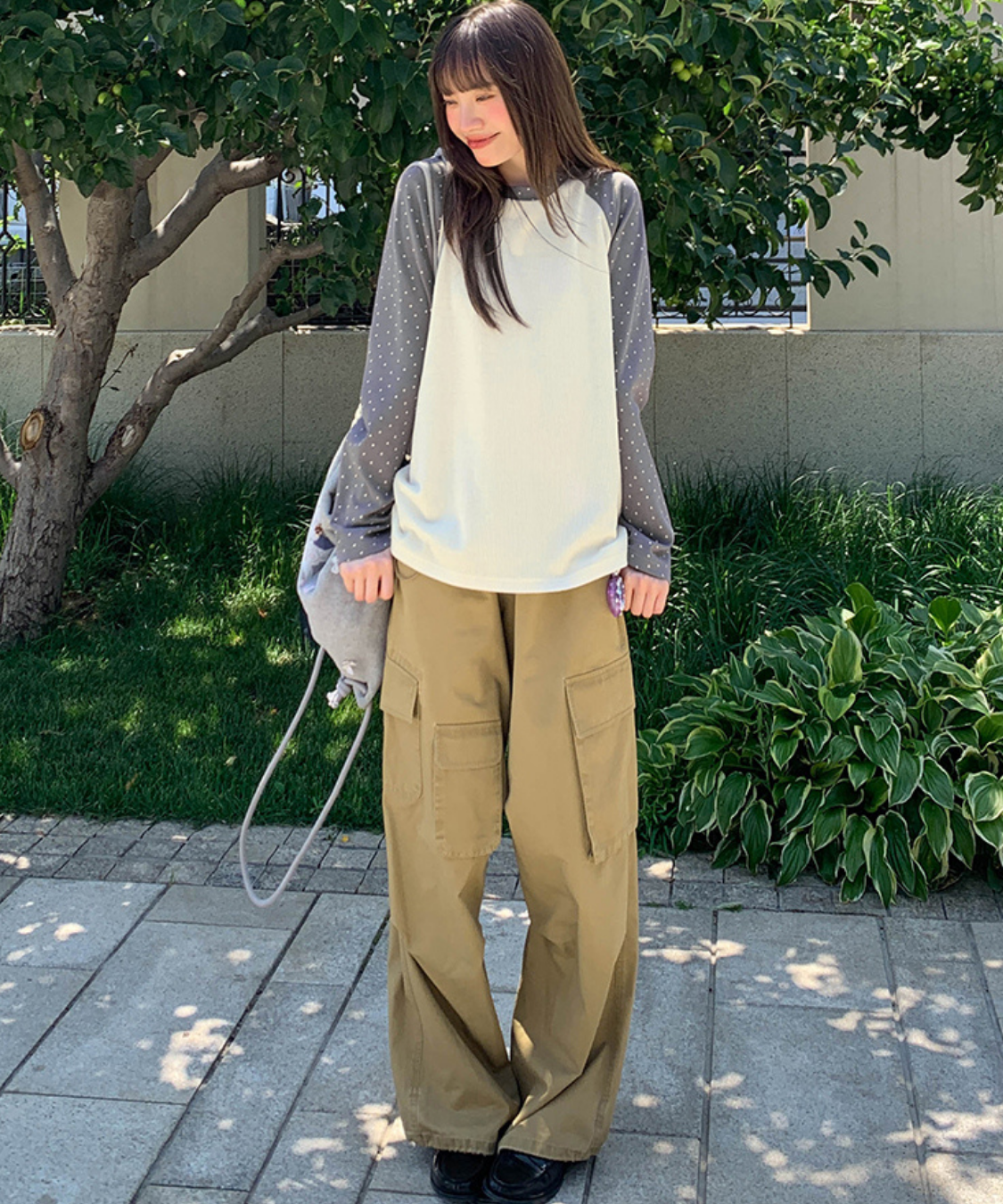 ドローコード付きワイドカーゴパンツ