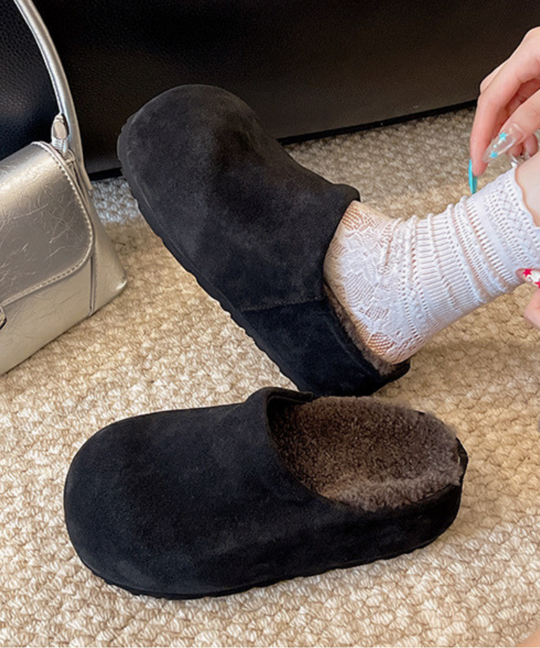 ふわもこ厚底スエード調スリッポン