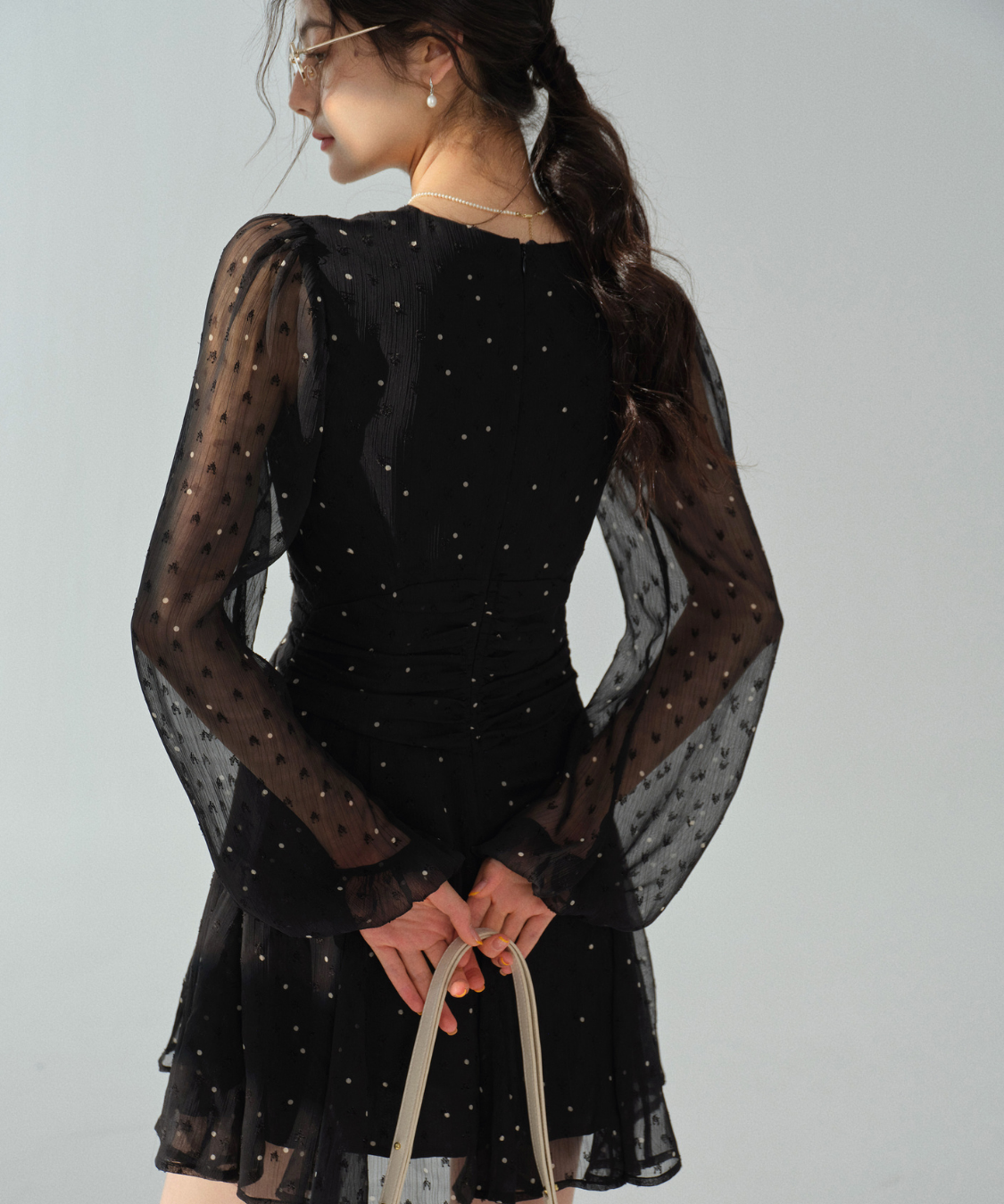 シアードット柄シャーリングワンピース