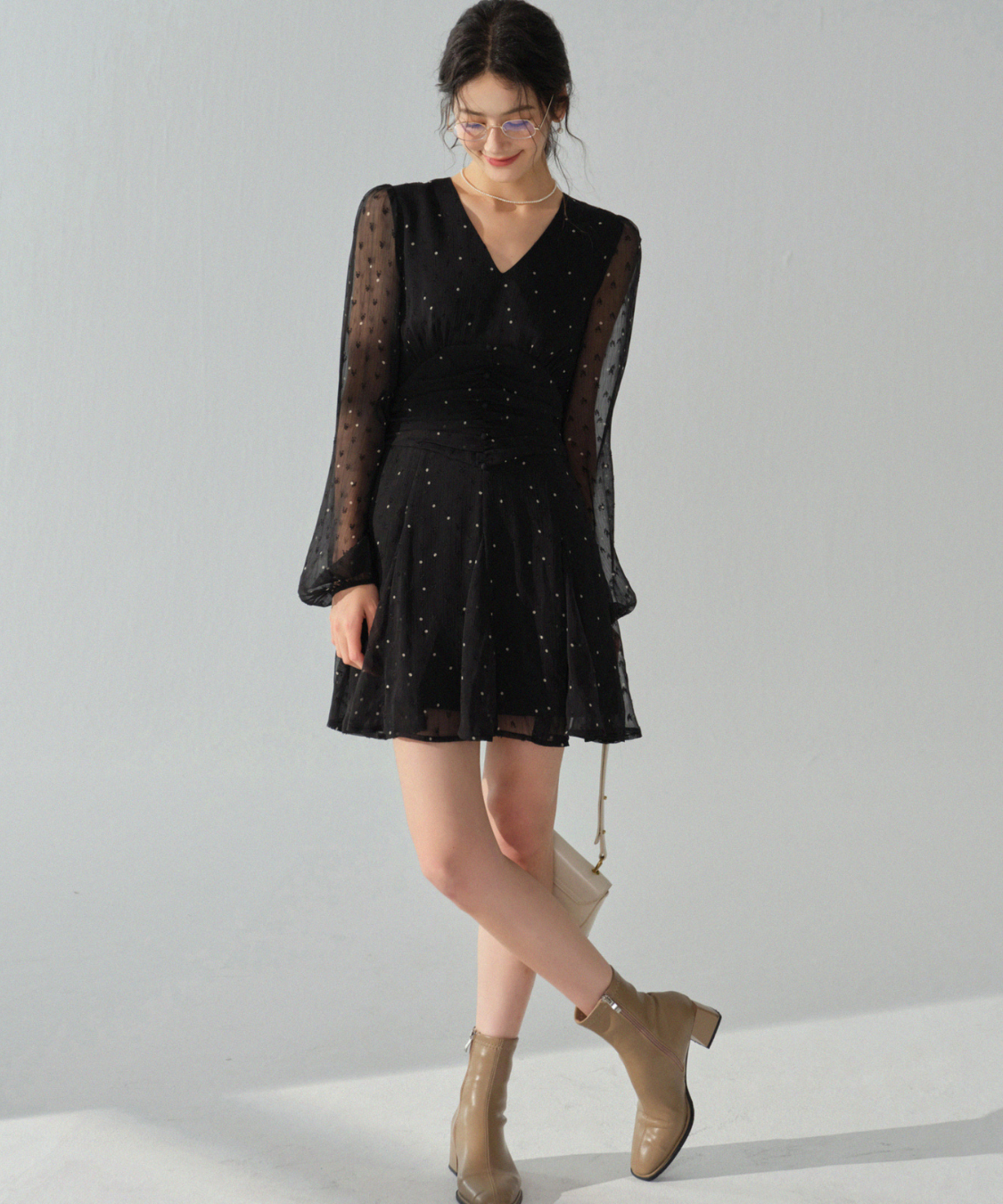 シアードット柄シャーリングワンピース