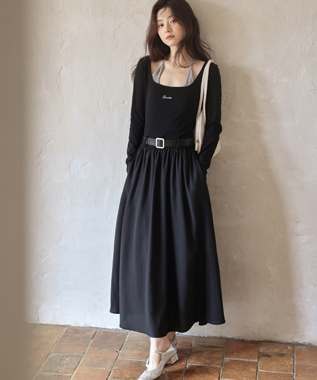 ロゴ刺繍フェイク2ピースウエストベルトワンピース – jemiremi