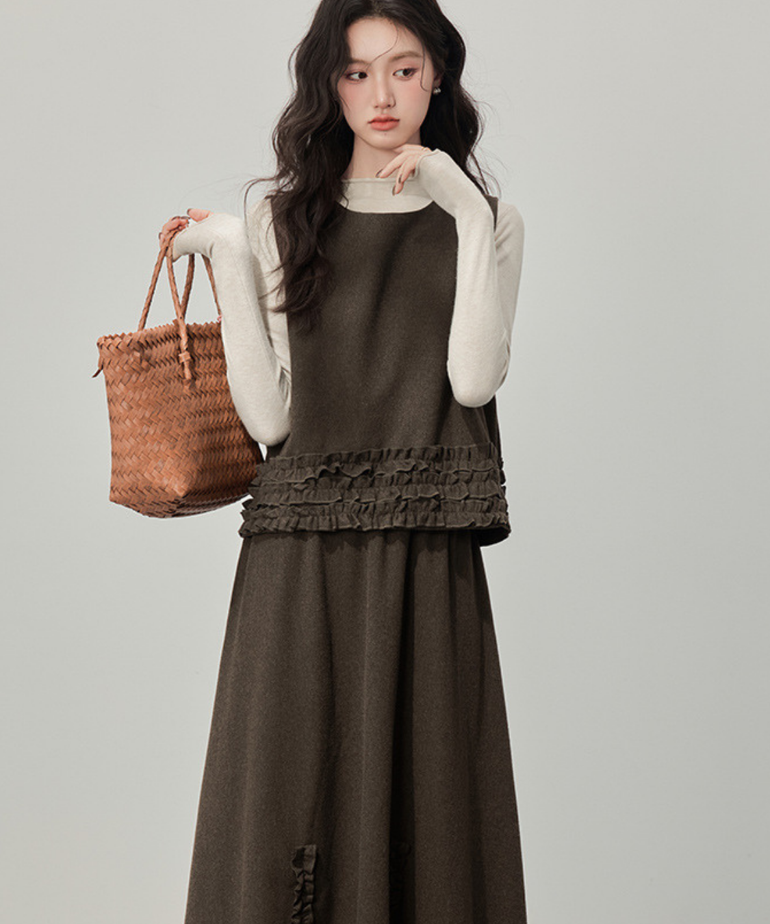 フリルデザインベスト＋カットソー＋フロントフリルスカート 3点セット