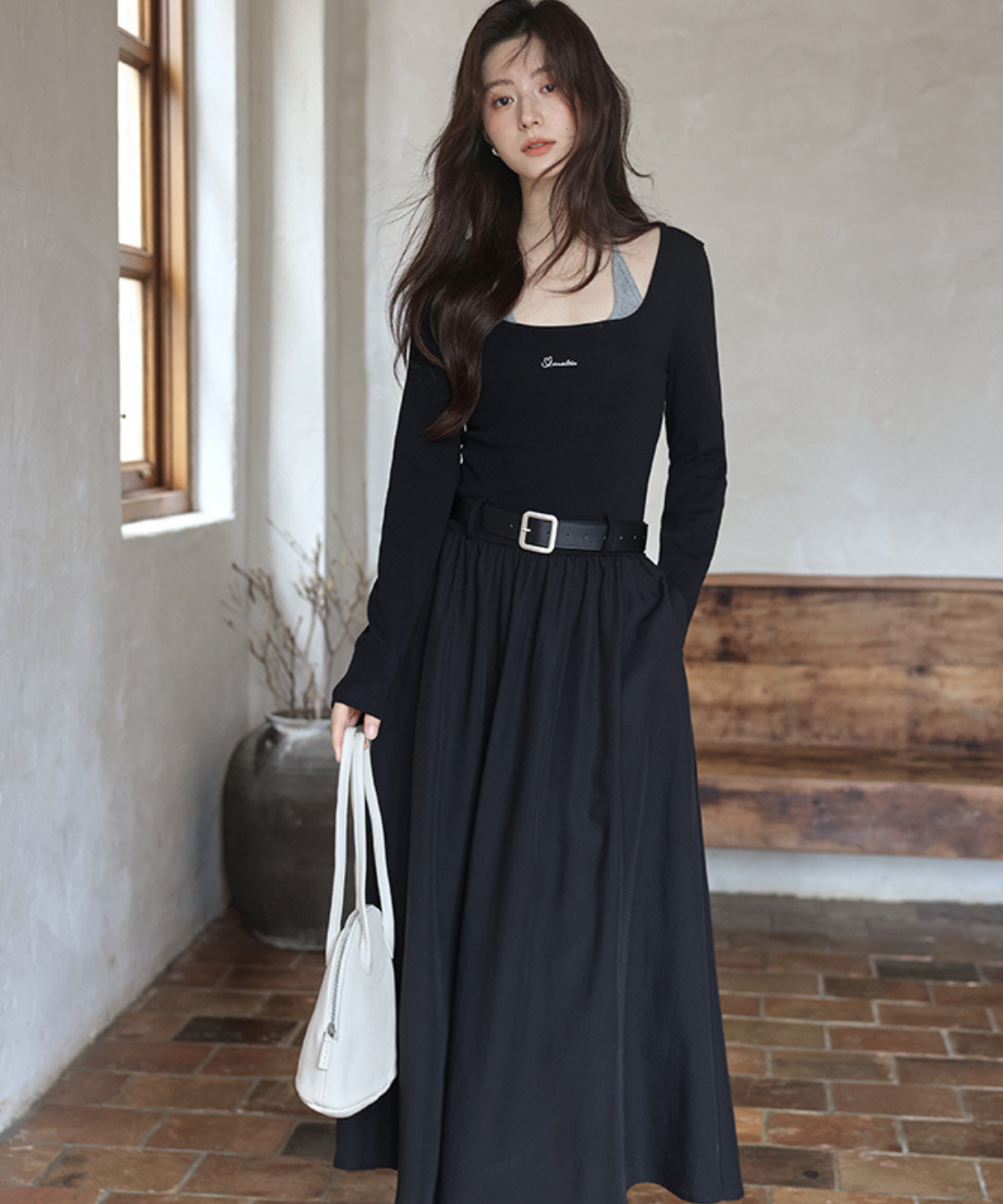 ロゴ刺繍フェイク2ピースウエストベルトワンピース