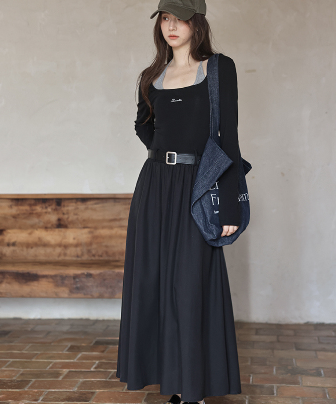 ロゴ刺繍フェイク2ピースウエストベルトワンピース