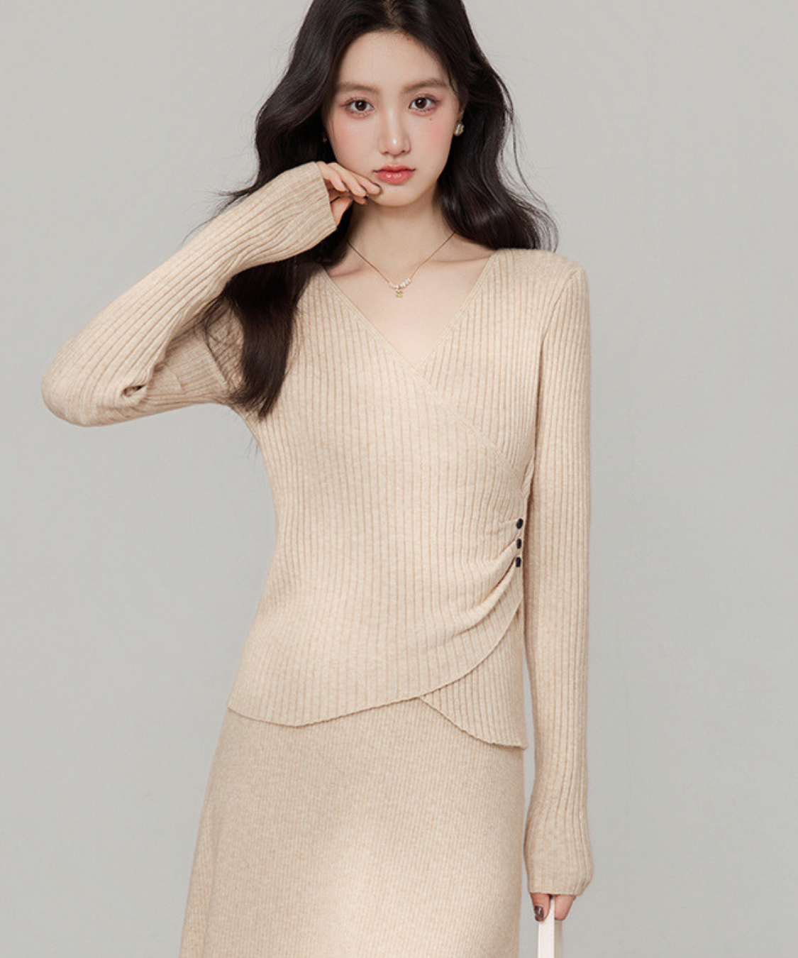 カシュクール風リブニットトップス＋フリンジロングスカート 2点セット