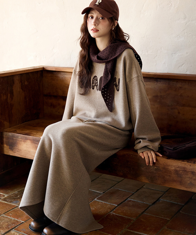 刺繍ロゴスウェット＋ドロストスカート＋フード付きショール 3点セット