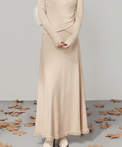 カシュクール風リブニットトップス＋フリンジロングスカート 2点セット