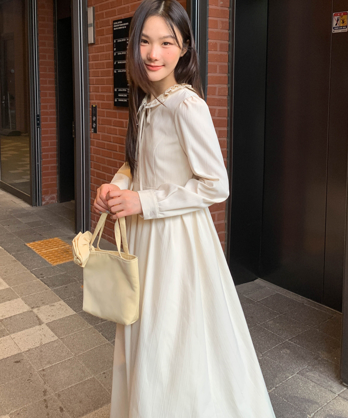 フリル襟リボン付きジャカードワンピース