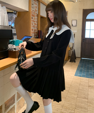 配色セーラーカラープリーツスカートワンピース