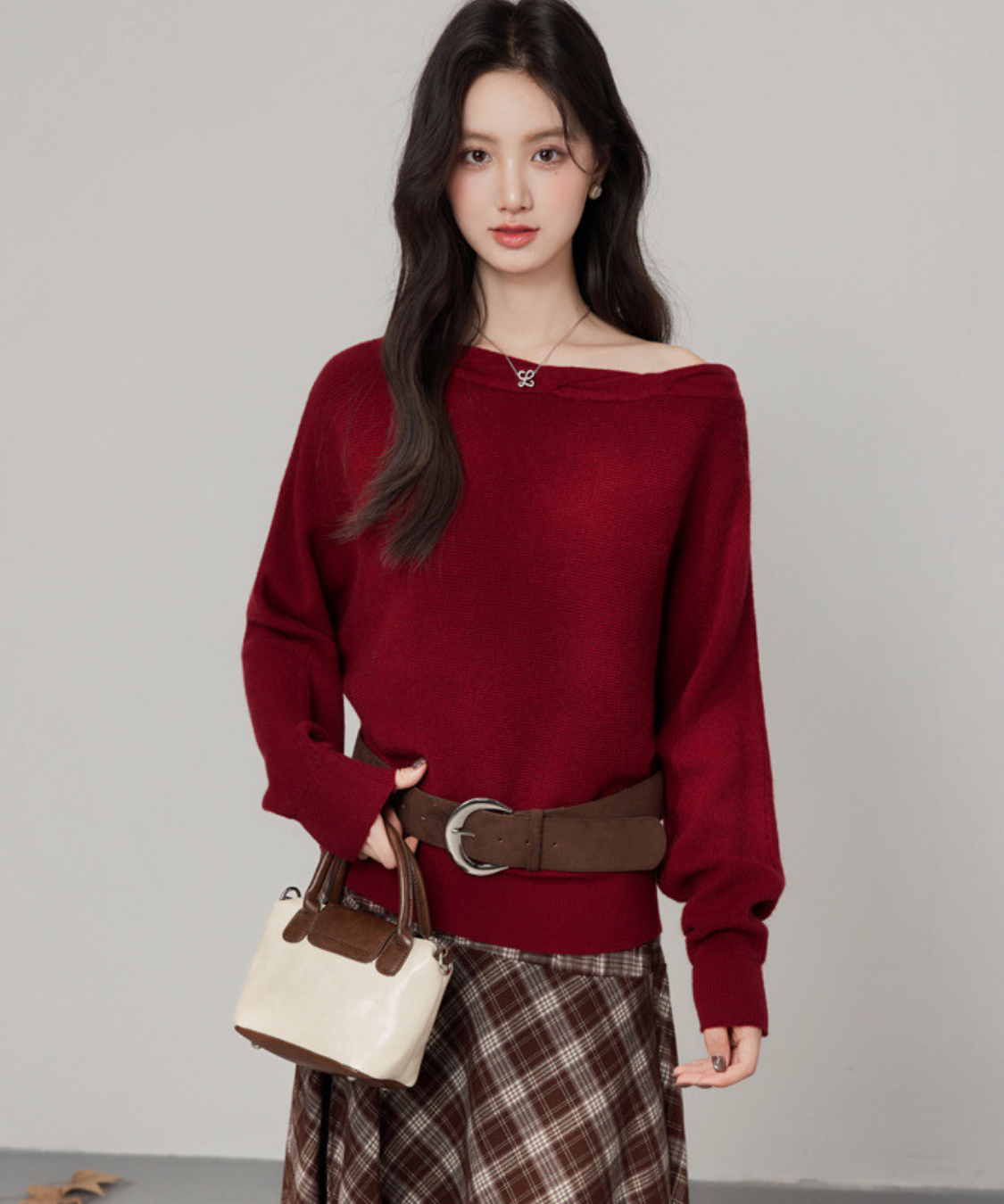 オフショルダーニット＋チェックアシンメトリースカート 2点セット