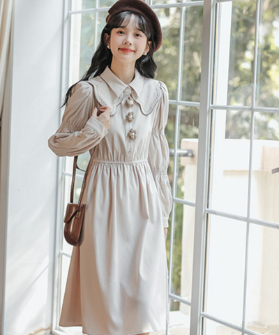 ダブルカラーフラワーモチーフギャザーワンピース