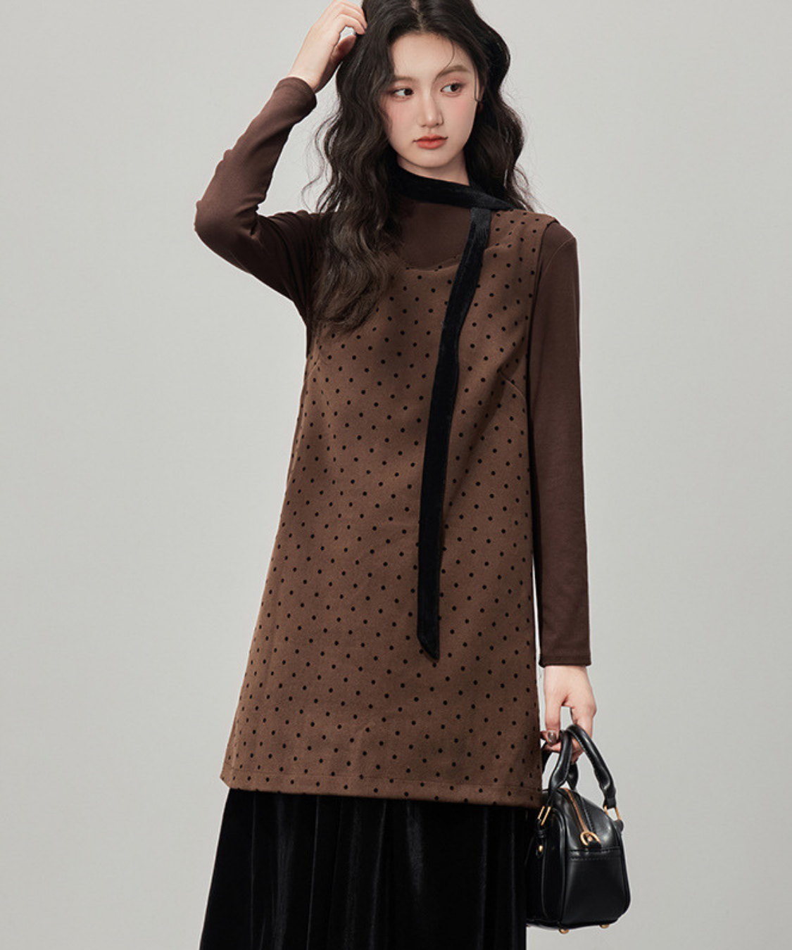 リボン付きドットベロアフェイクツーピースワンピース