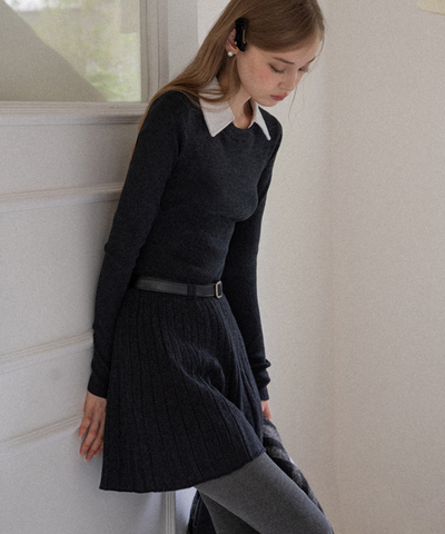 配色シャツ襟プリーツニットワンピース