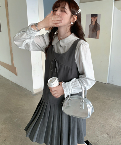 リボン付きプリーツ切替ワンピース