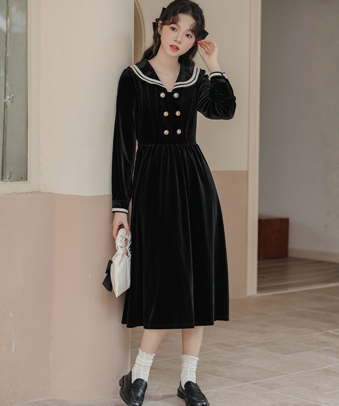 ベロアセーラーカラーダブルボタンワンピース