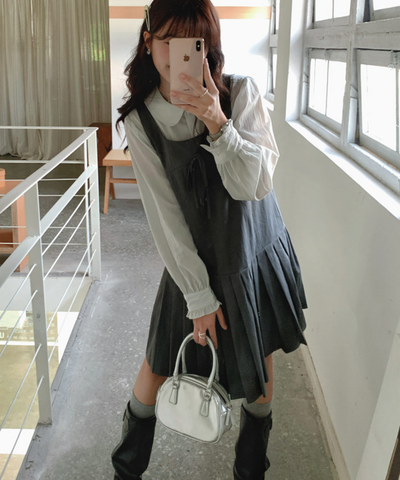 リボン付きプリーツ切替ワンピース