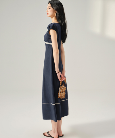 インナーレース風ハートネックフラワーボタンワンピース