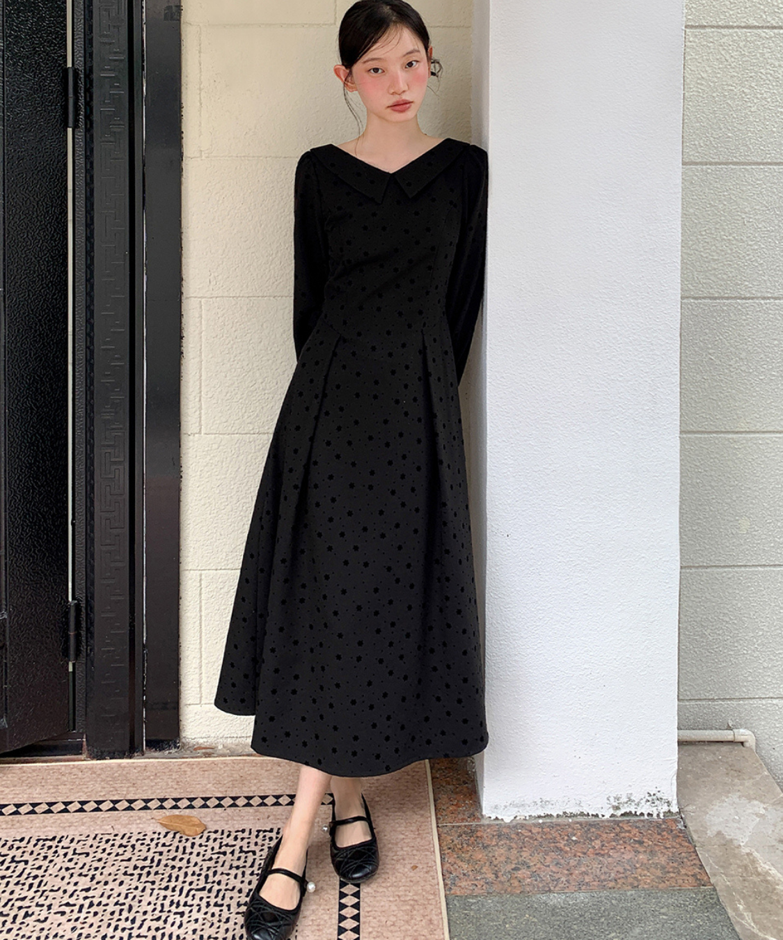 花柄フロッキードットフラットカラーワンピース