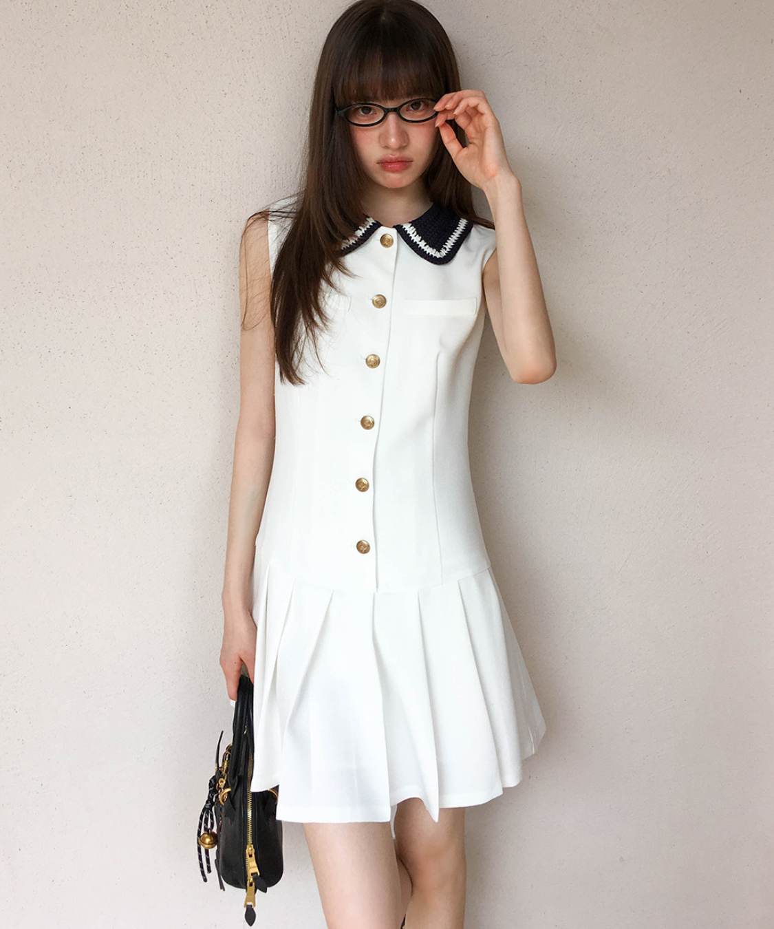 配色ニット襟ボックスプリーツノースリーブワンピース