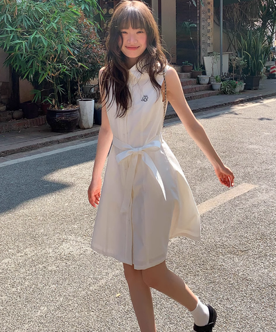 ノースリーブウエストリボン付きシャツカラーワンピース