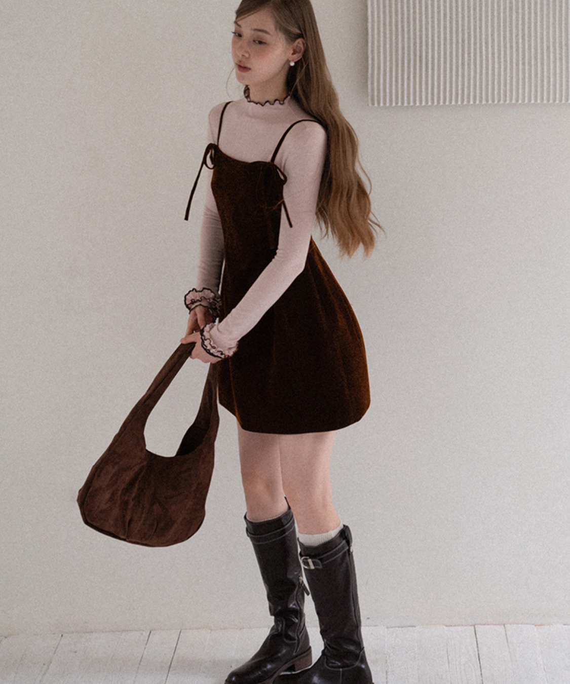 リボンストラップベロアキャミワンピース