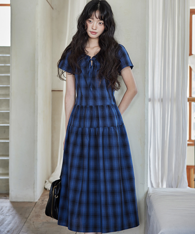 チェック柄ギャザーフリルネックティアードワンピース