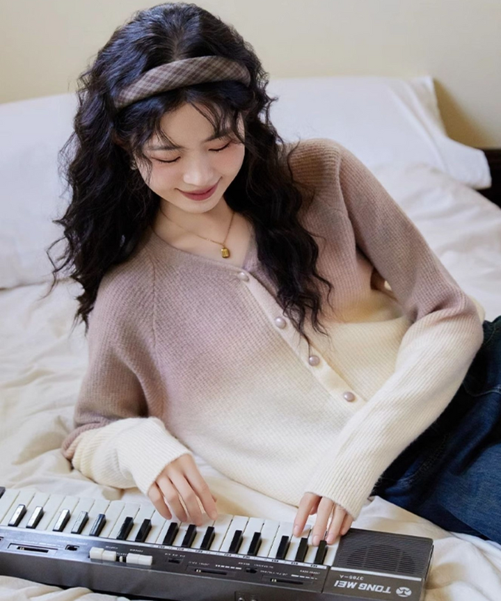 極美品✨PLEATS PLEASE カーディガン　ストライプ　グラデーション 52565eb4848101cd6c072c78f3e273