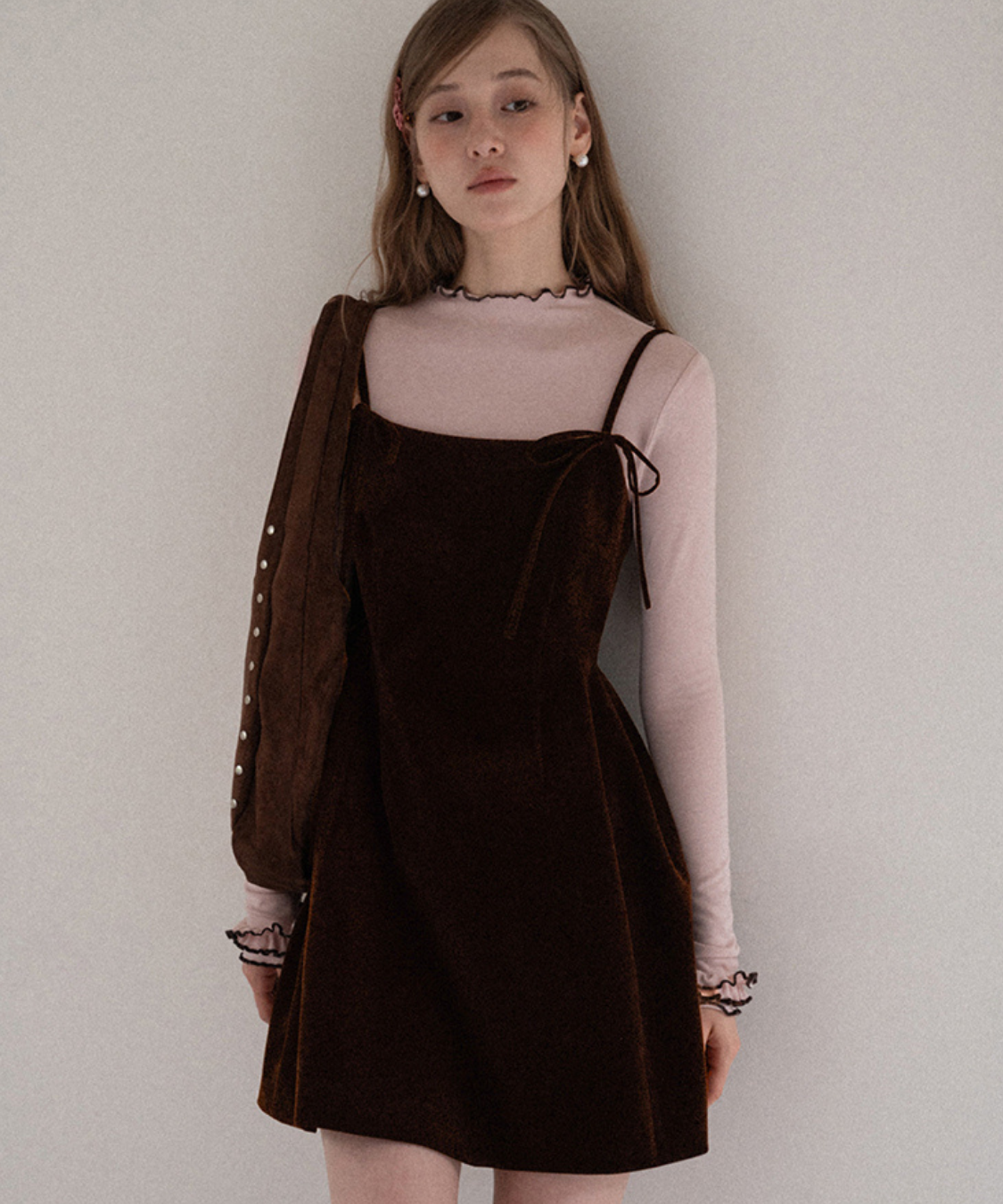 リボンストラップベロアキャミワンピース
