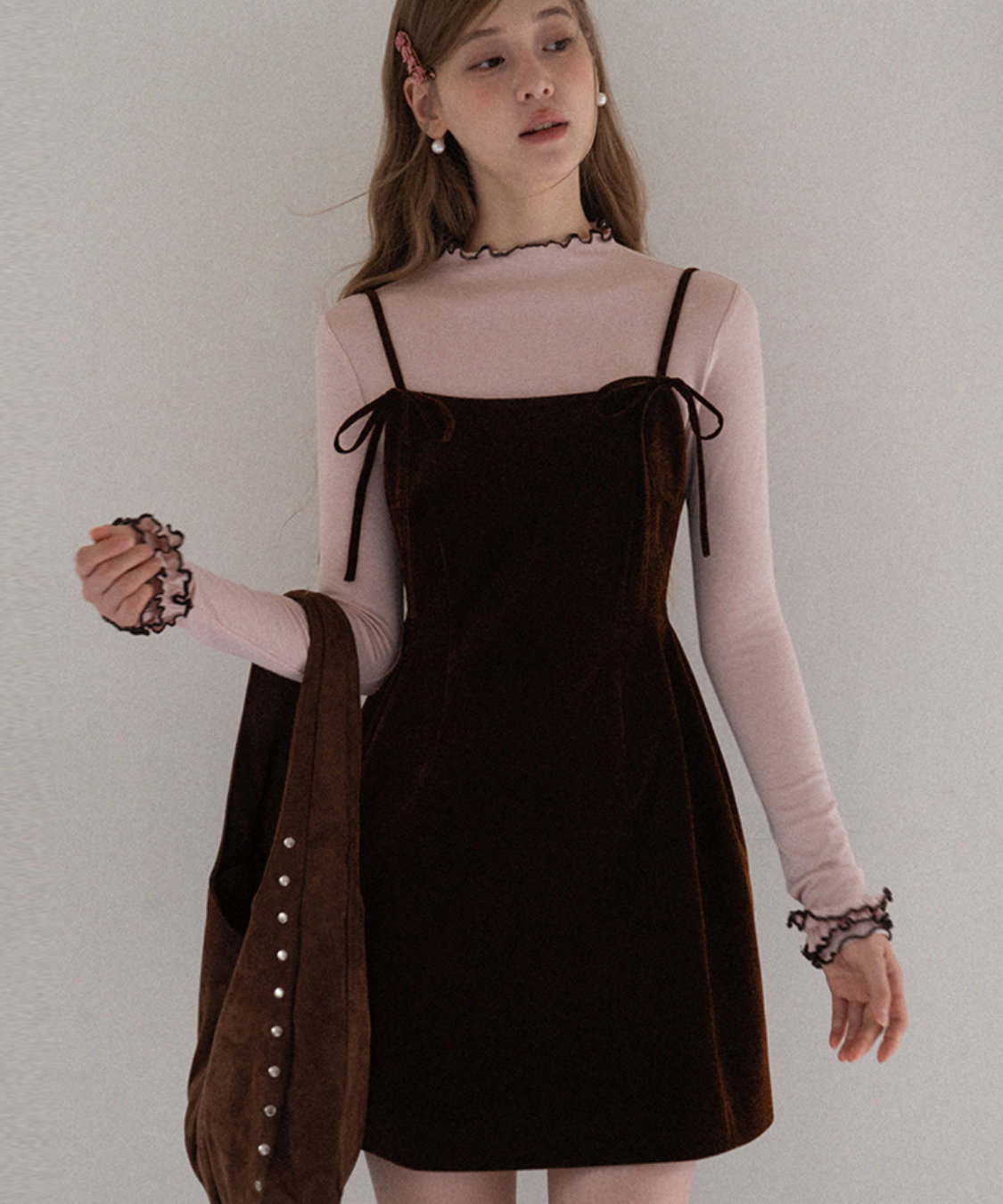 リボンストラップベロアキャミワンピース