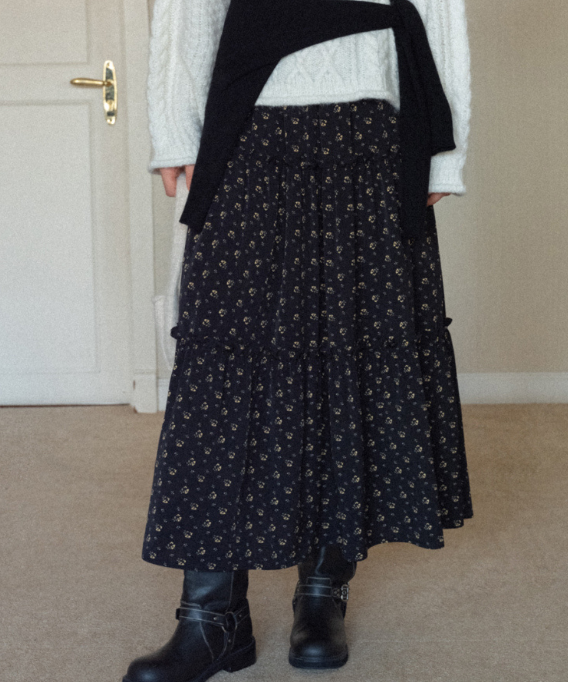 小花柄フレアティアードスカート