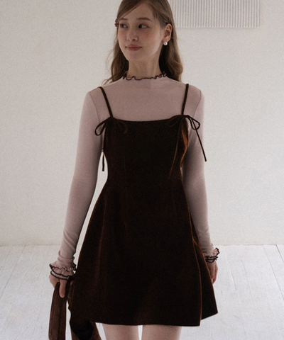 リボンストラップベロアキャミワンピース