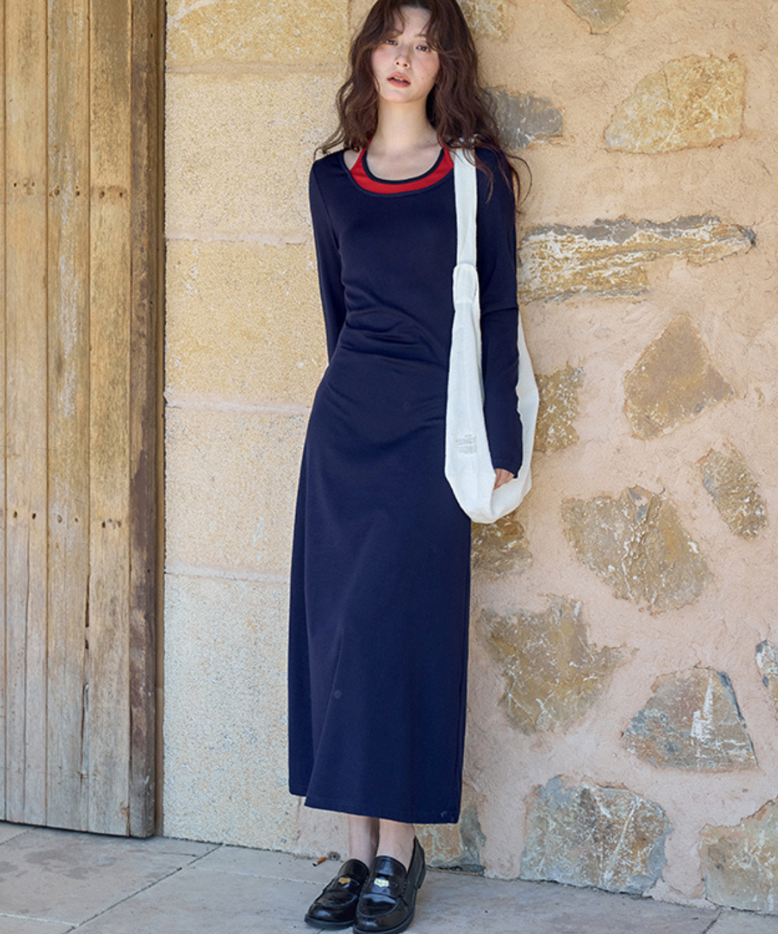 配色フェイクレイヤードネックリボン付きワンピース