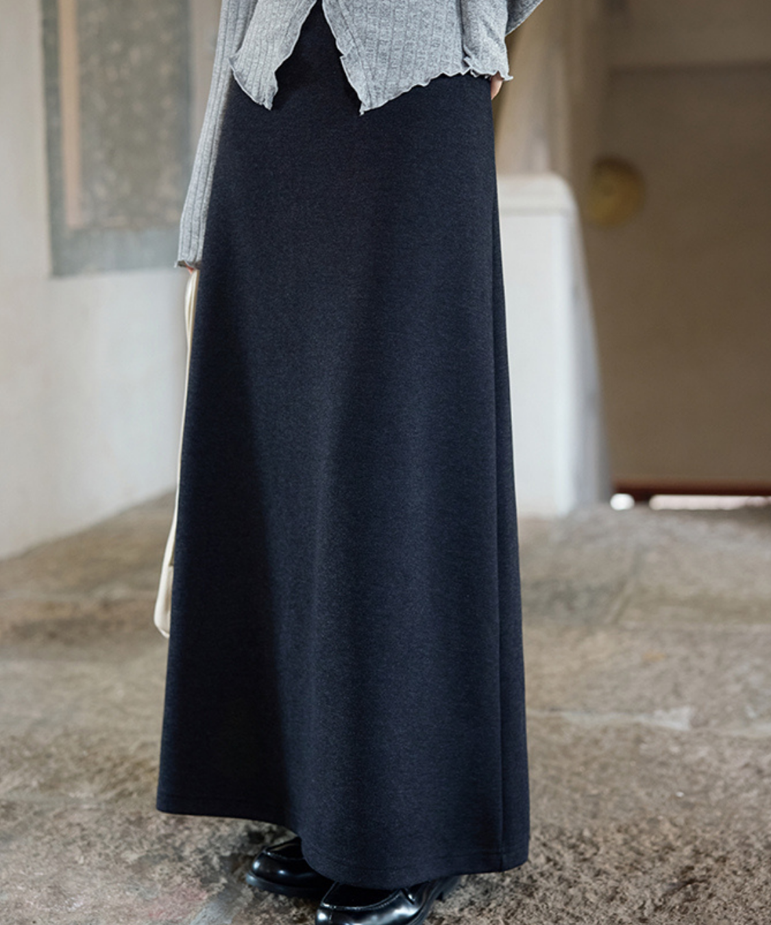 シンプルAラインロングスカート