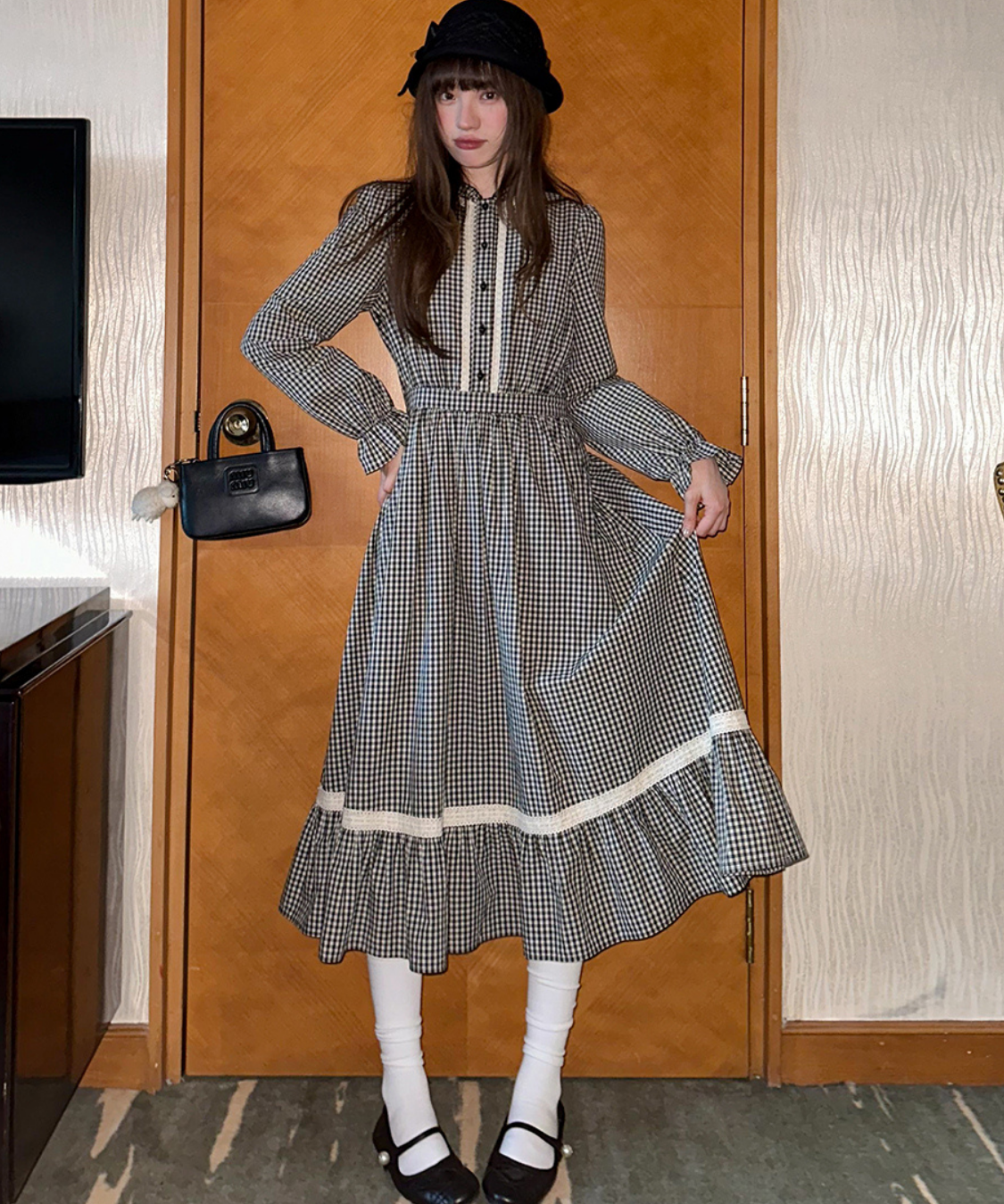スタンドフリルカラーレーストリムチェックワンピース
