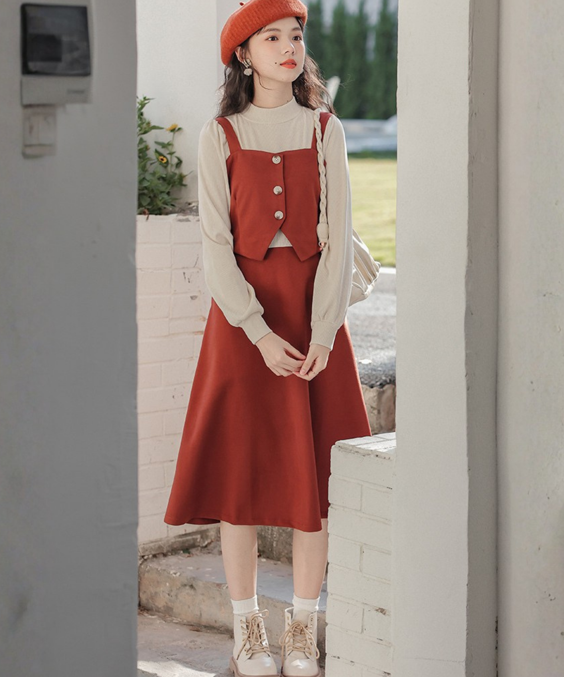 肩紐付きビスチェ風フェイクレイヤードワンピース