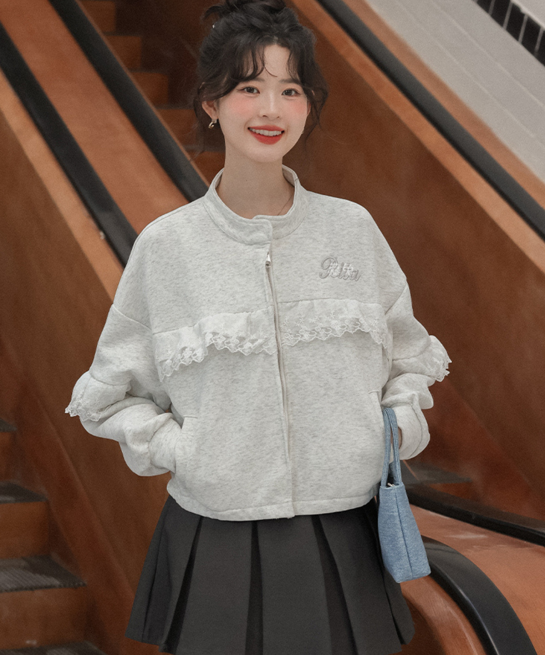 スタンドカラーレーススウェットジャケット