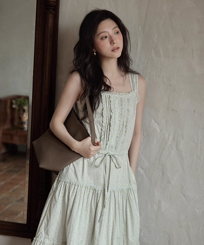 小花柄ウエストリボンティアードワンピース