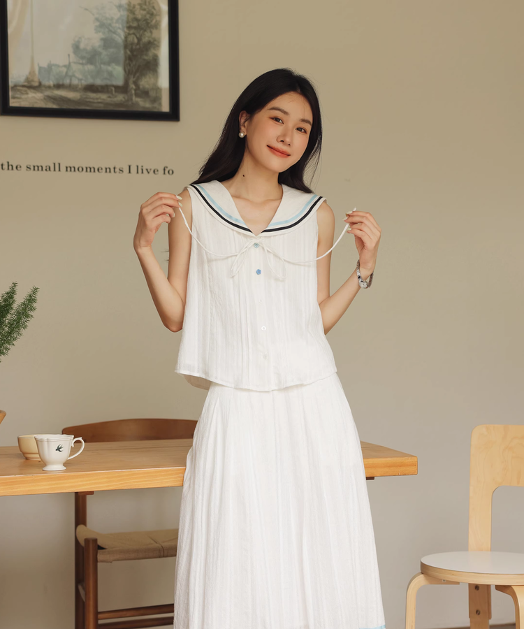 配色ラインセーラーカラーノースリーブブラウス（セットアップ可