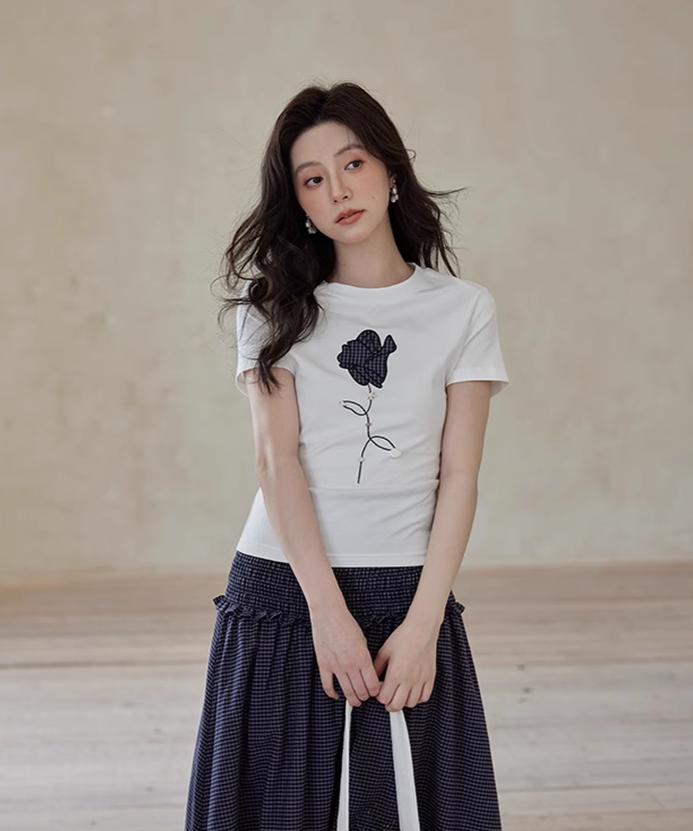 ワンポイントチェックフラワープリントTシャツ