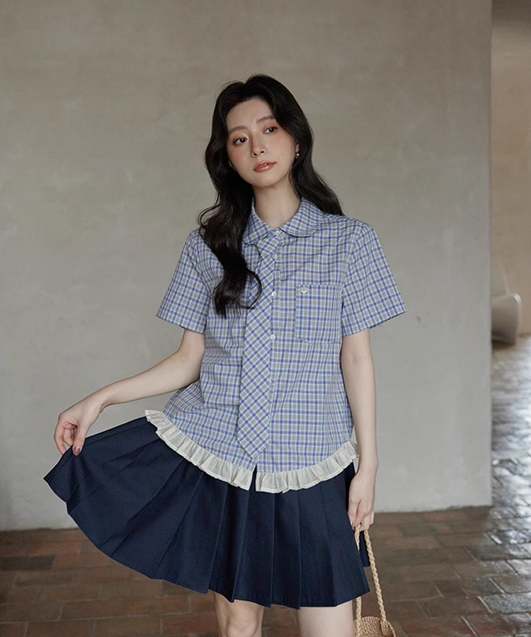 【新品タグ付】マドモアゼルノンノ 丸襟フリル チェックシャツ 38サイズ 新品タグ付】マドモアゼルノンノ 丸襟フリル チェックシャツ 38サイズ