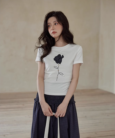 ワンポイントチェックフラワープリントTシャツ