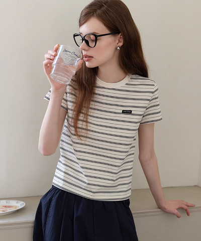 カジュアルボーダークルーネックTシャツ