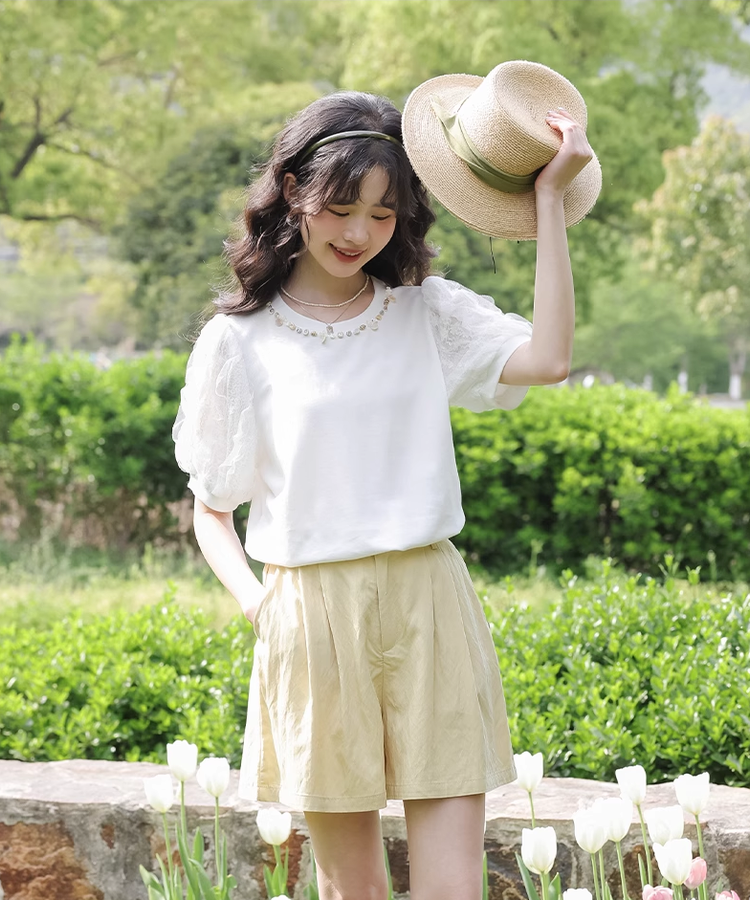 ベルトループ付きタックショートパンツ