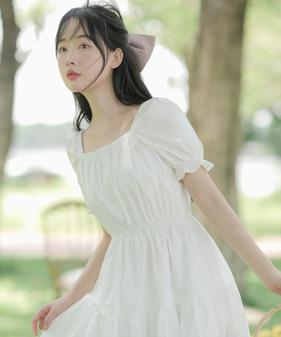 スクエアネックシャーリングパフスリーブワンピース