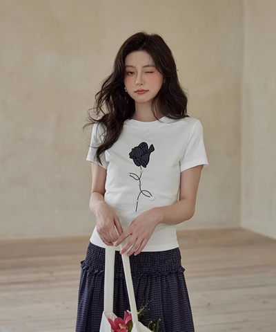 ワンポイントチェックフラワープリントTシャツ