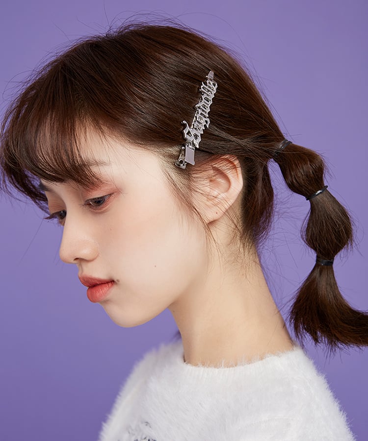 メイクはガールクラッシュなメイクでかっこかわいく