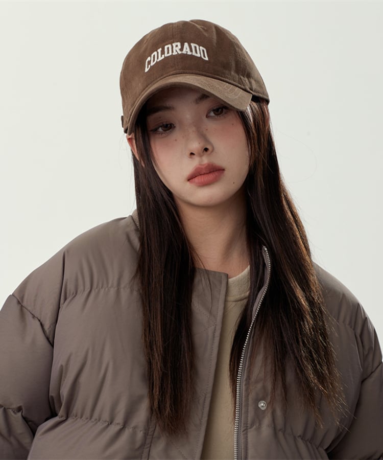 カジュアル系ファッションと相性抜群!おすすめのメイクや小物を紹介