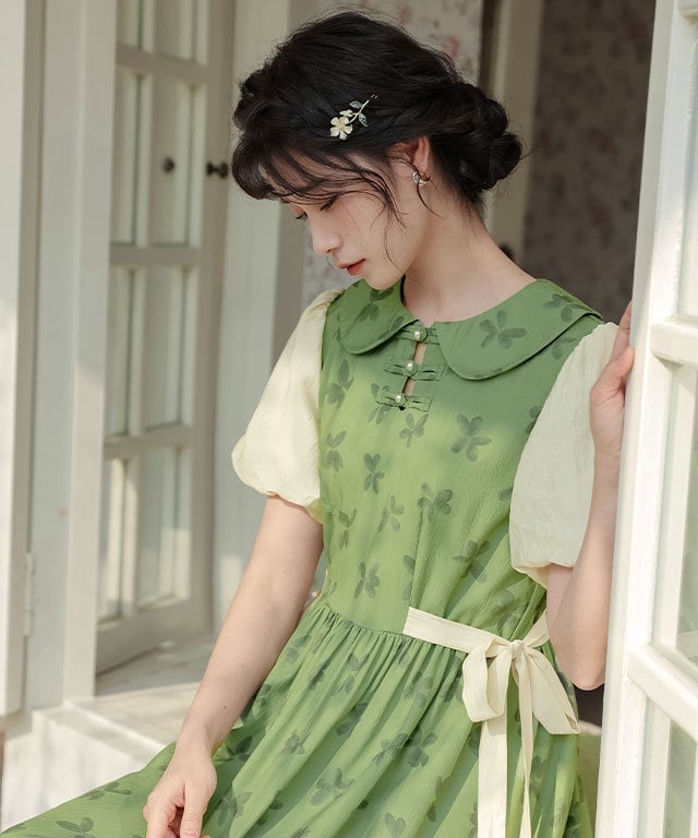 グリーン パークス Green Parks パールボタン付き花柄フィット